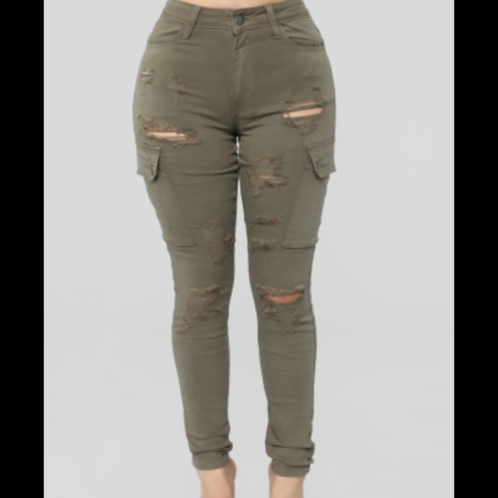 Fashion Nova Green Cargo Jeans